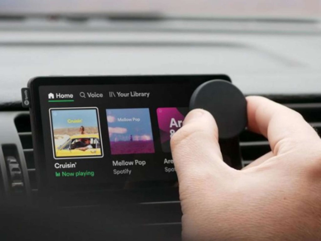 Picture of: Spotify Car Thing: Ein kleines Kästchen soll Musikhören im Auto